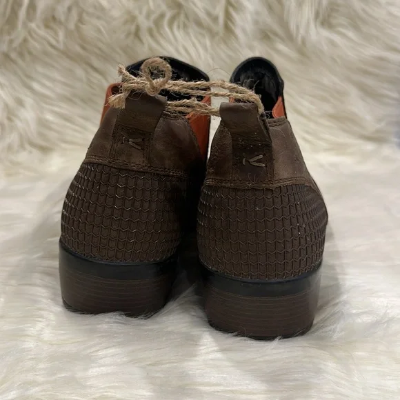 KEEN Morrison Chelsea Ankle Dress Boots Womens Brown Leather 2" Heels - Picture 3 of 9